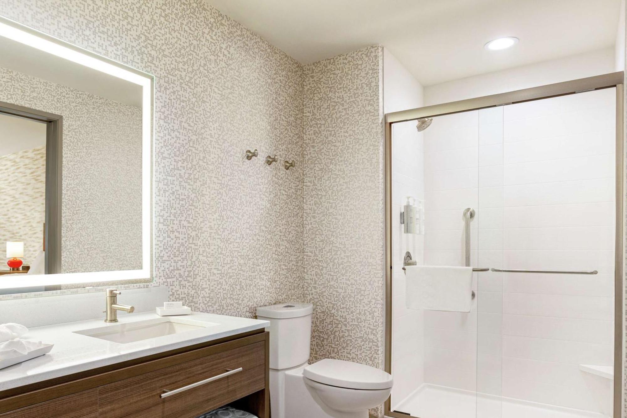 Home2 Suites By Hilton Minneapolis University Area Zewnętrze zdjęcie
